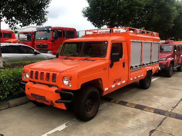 勇士单排森林装备车